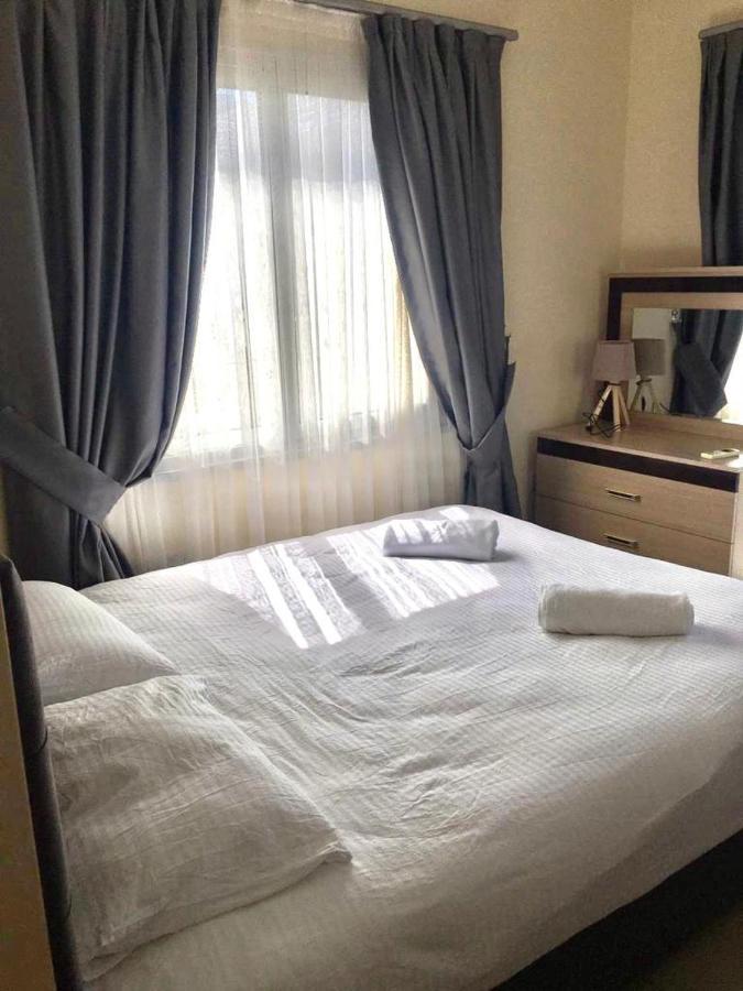 Luxury Two-Bedroom Apartment In Amazing Place Lukomorye C4 Karavas  Luaran gambar
