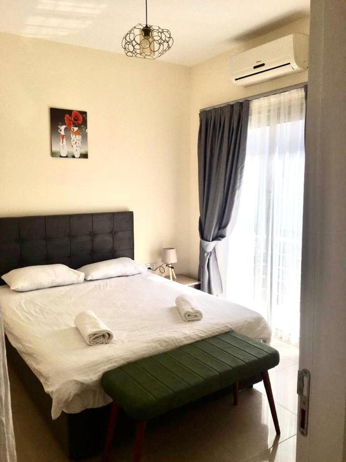 Luxury Two-Bedroom Apartment In Amazing Place Lukomorye C4 Karavas  Luaran gambar