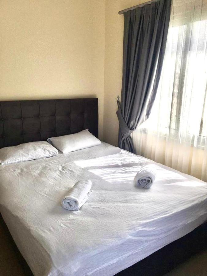 Luxury Two-Bedroom Apartment In Amazing Place Lukomorye C4 Karavas  Luaran gambar